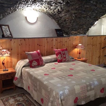 B&B La Vieille Meison De Pappa Sarre Ngoại thất bức ảnh