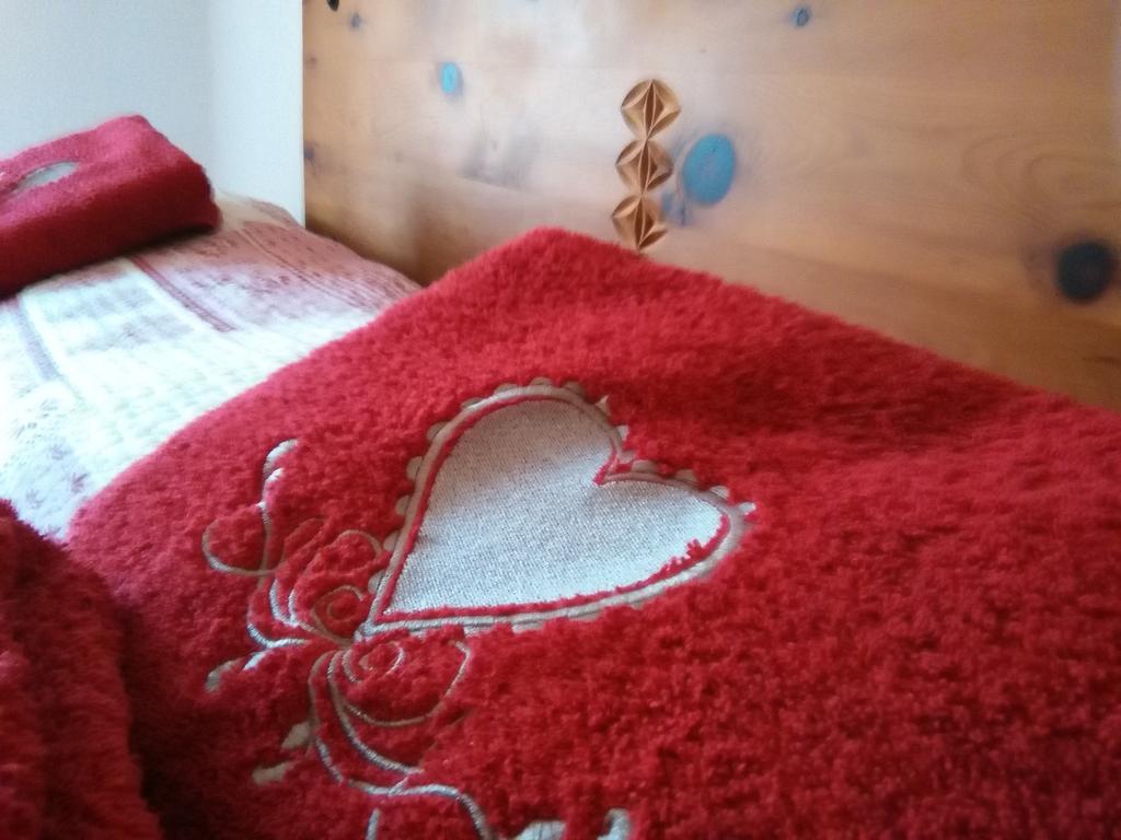 B&B La Vieille Meison De Pappa Sarre Ngoại thất bức ảnh